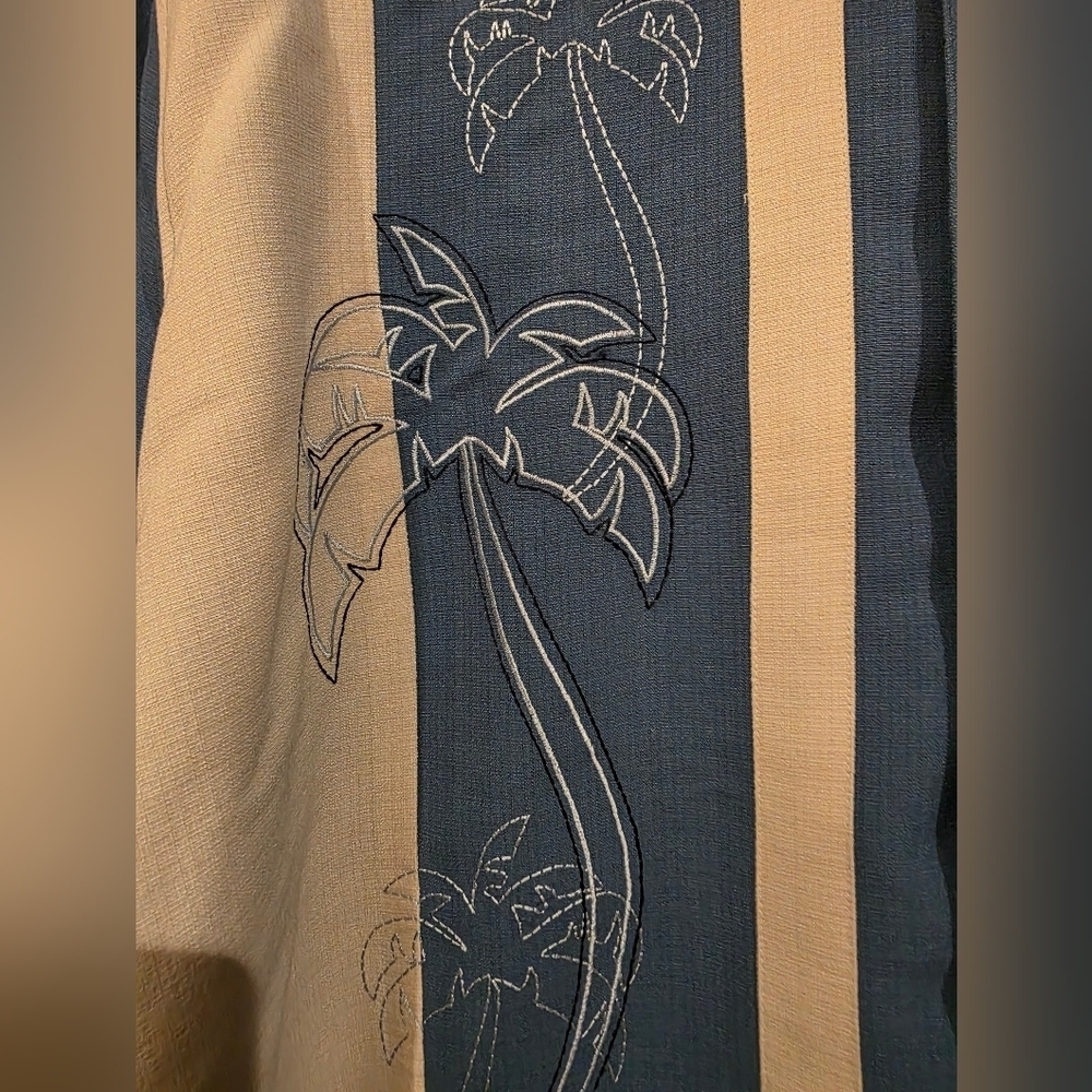 Cubavera Mens Colorblock Embroidered Button Up Size Large - Picture 2 of 9